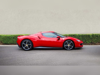 Used Ferrari 296 GTB 2022 for sale - 75861172: Photo