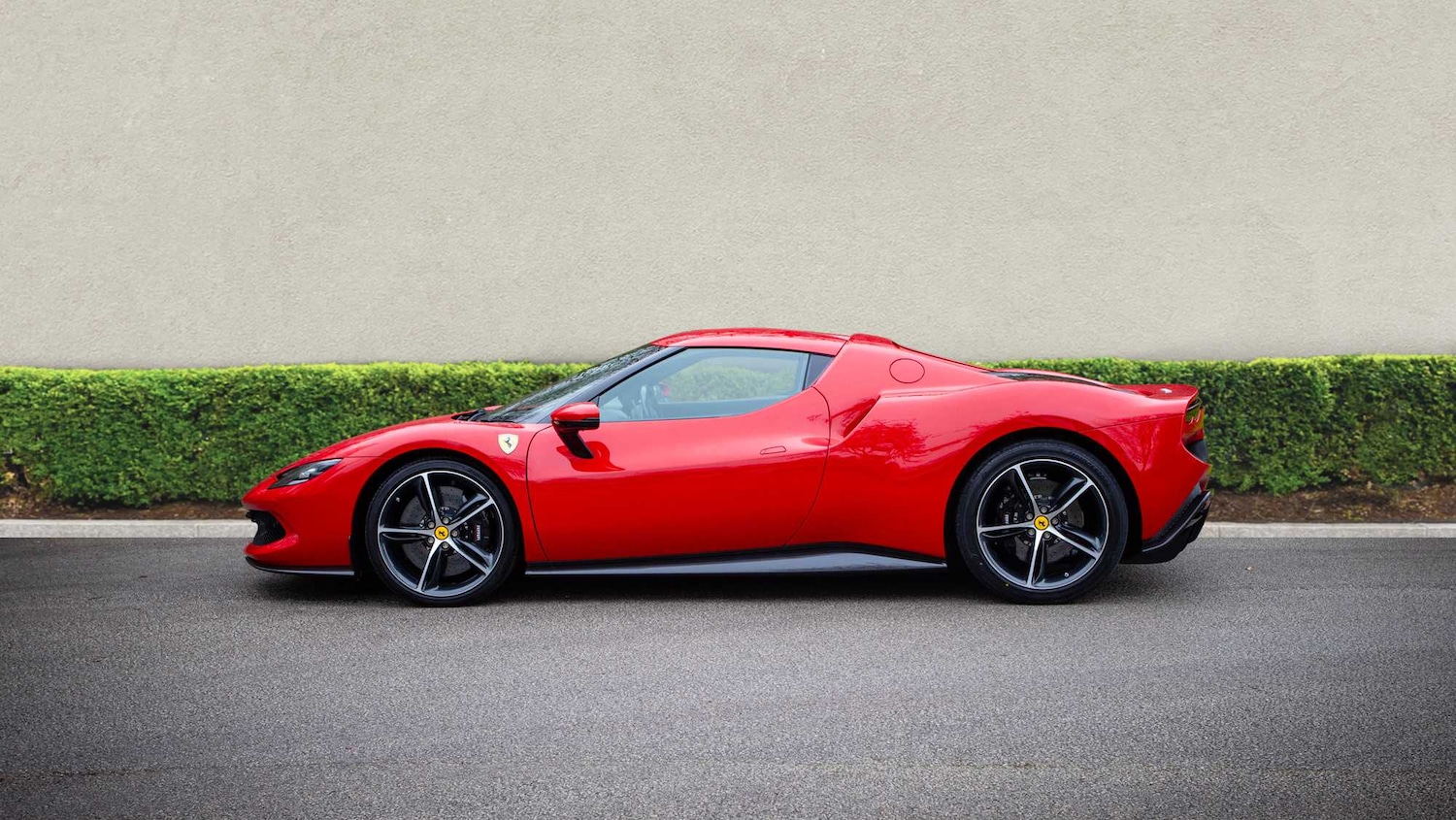 Used Ferrari 296 GTB 2022 for sale - 75861172: Photo 5