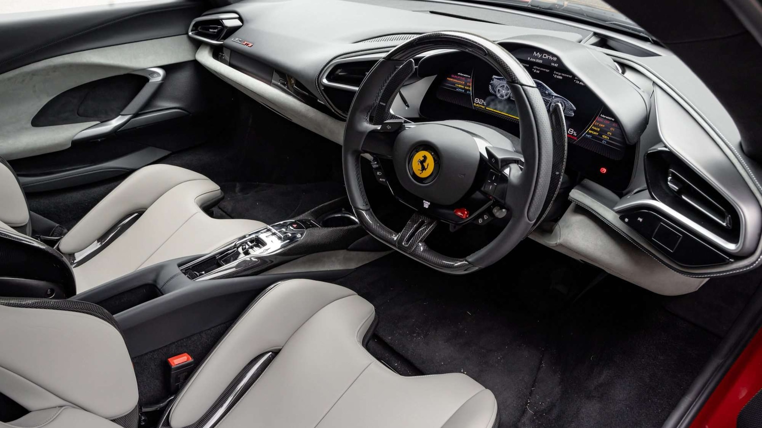 Used Ferrari 296 GTB 2024 for sale - 77615324: Photo 13