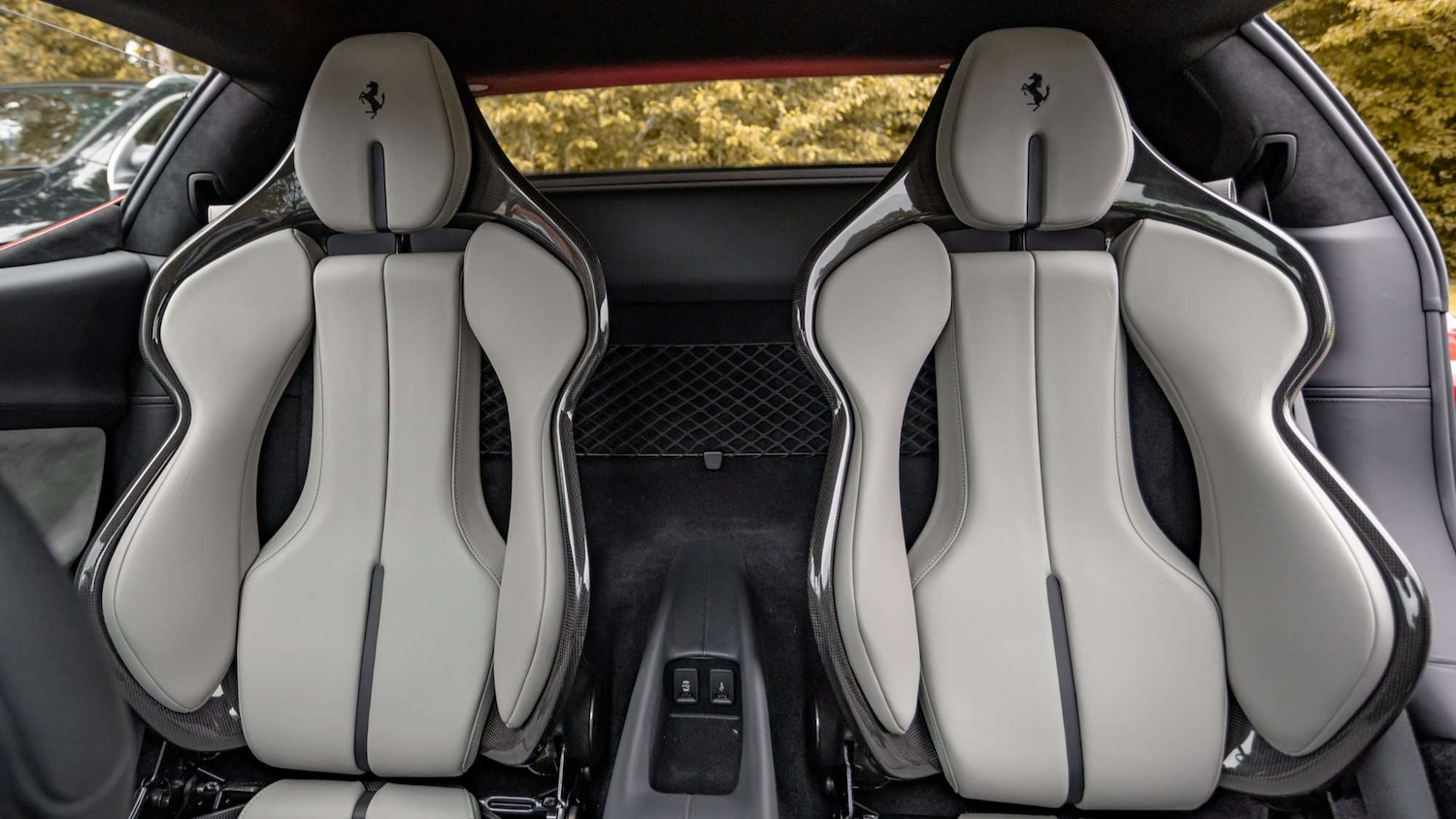 Used Ferrari 296 GTB 2024 for sale - 77615324: Photo 17