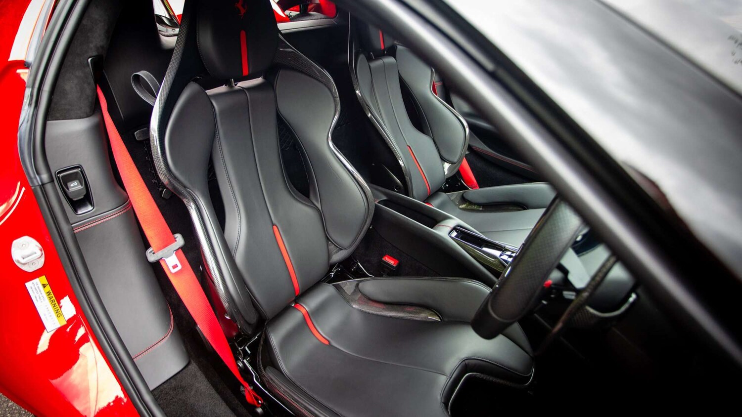 Used Ferrari 296 GTB 2022 for sale - 78173926: Photo 17