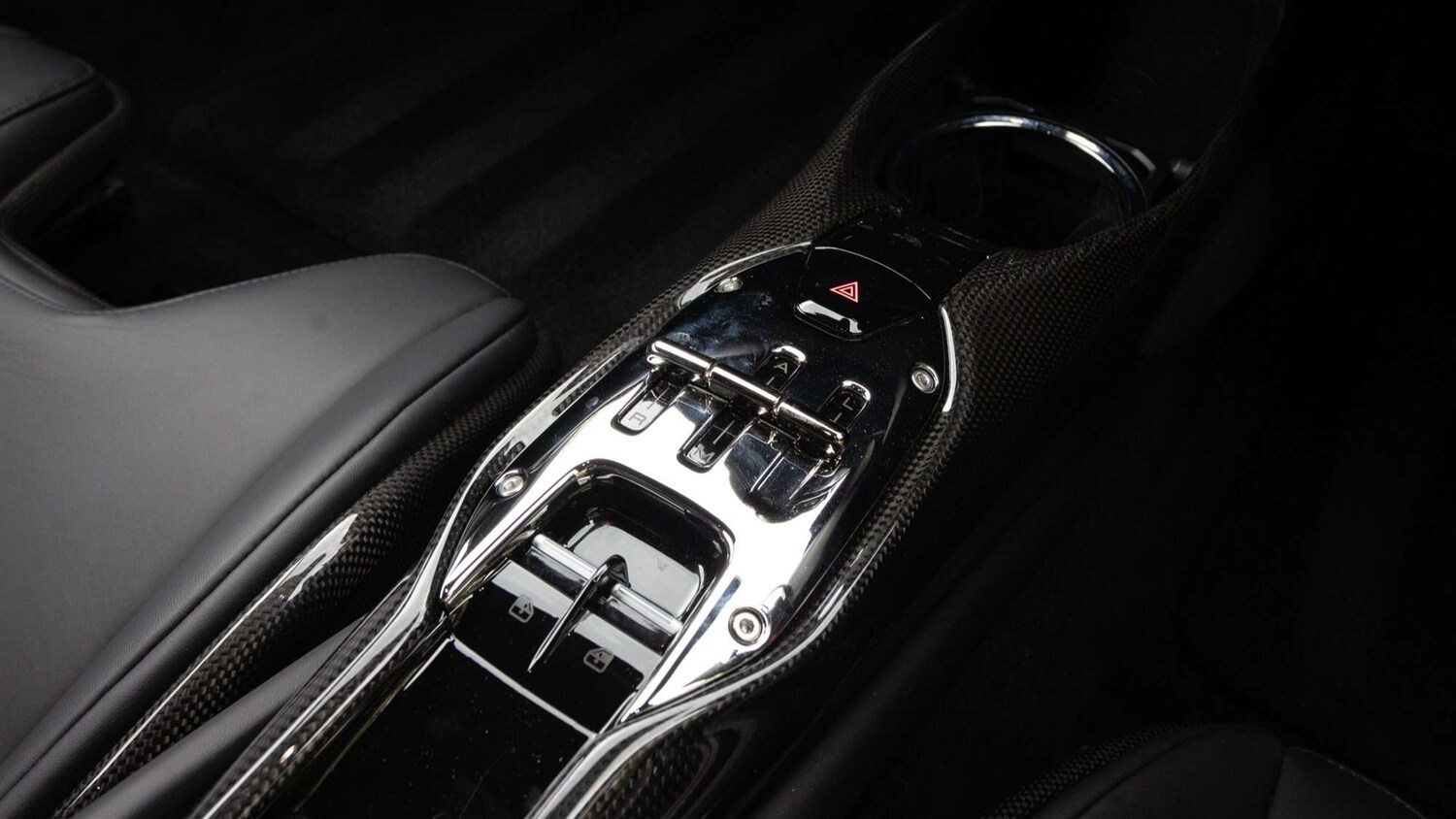 Used Ferrari 296 GTB 2022 for sale - 78173926: Photo 21