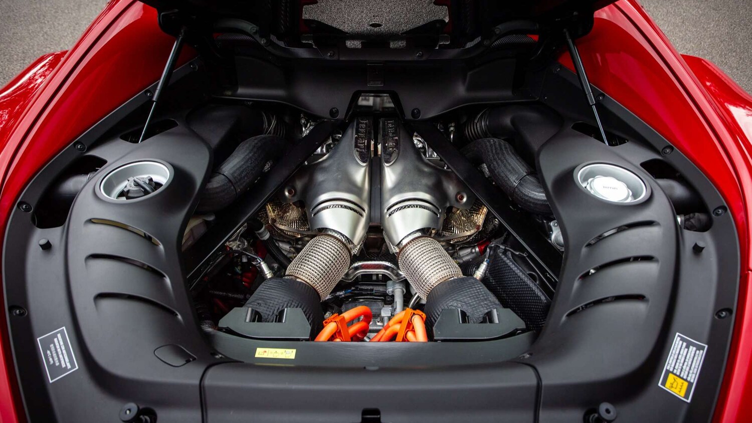 Used Ferrari 296 GTB 2022 for sale - 78173926: Photo 31