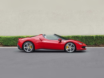 Used Ferrari 296 GTS 2023 for sale - 75710993: Photo