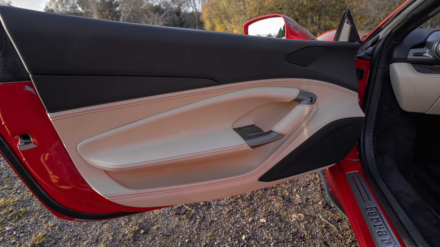 Used Ferrari F8 Spider 2021 for sale - 77147398: Photo 11