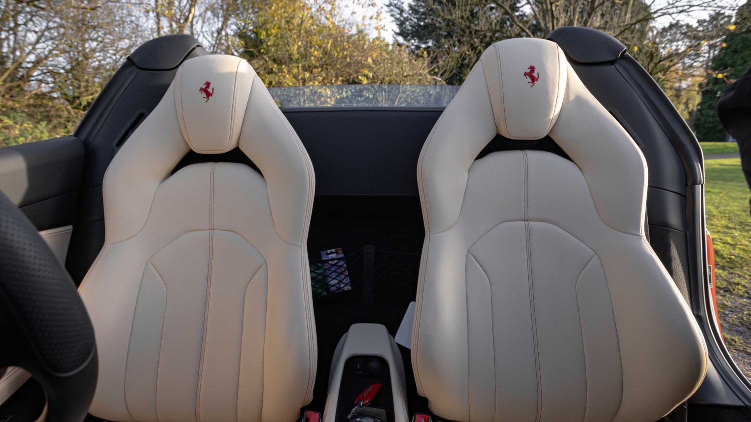 Used Ferrari F8 Spider 2021 for sale - 77147398: Photo 15