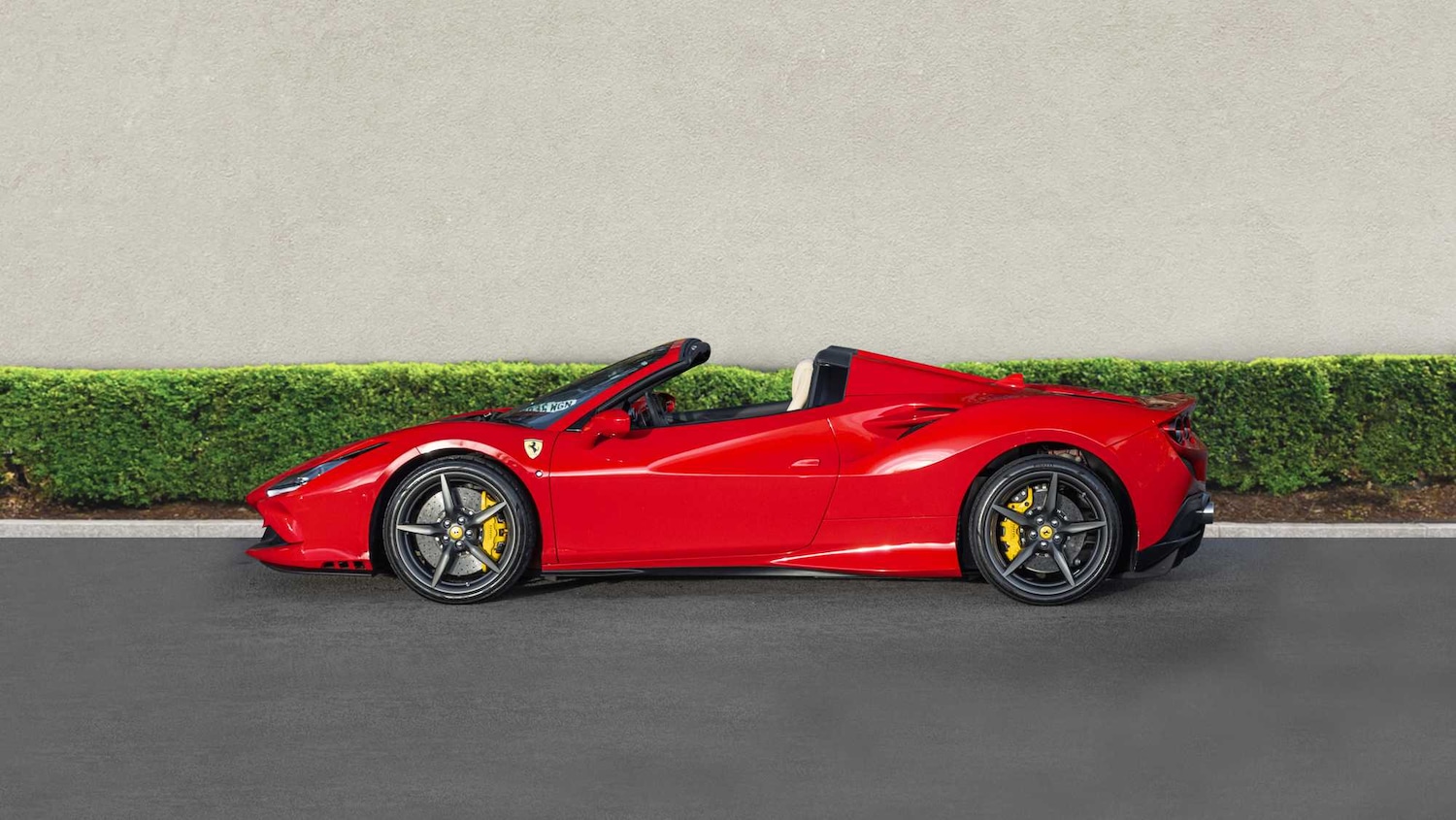 Used Ferrari F8 Spider 2021 for sale - 77147398: Photo 6