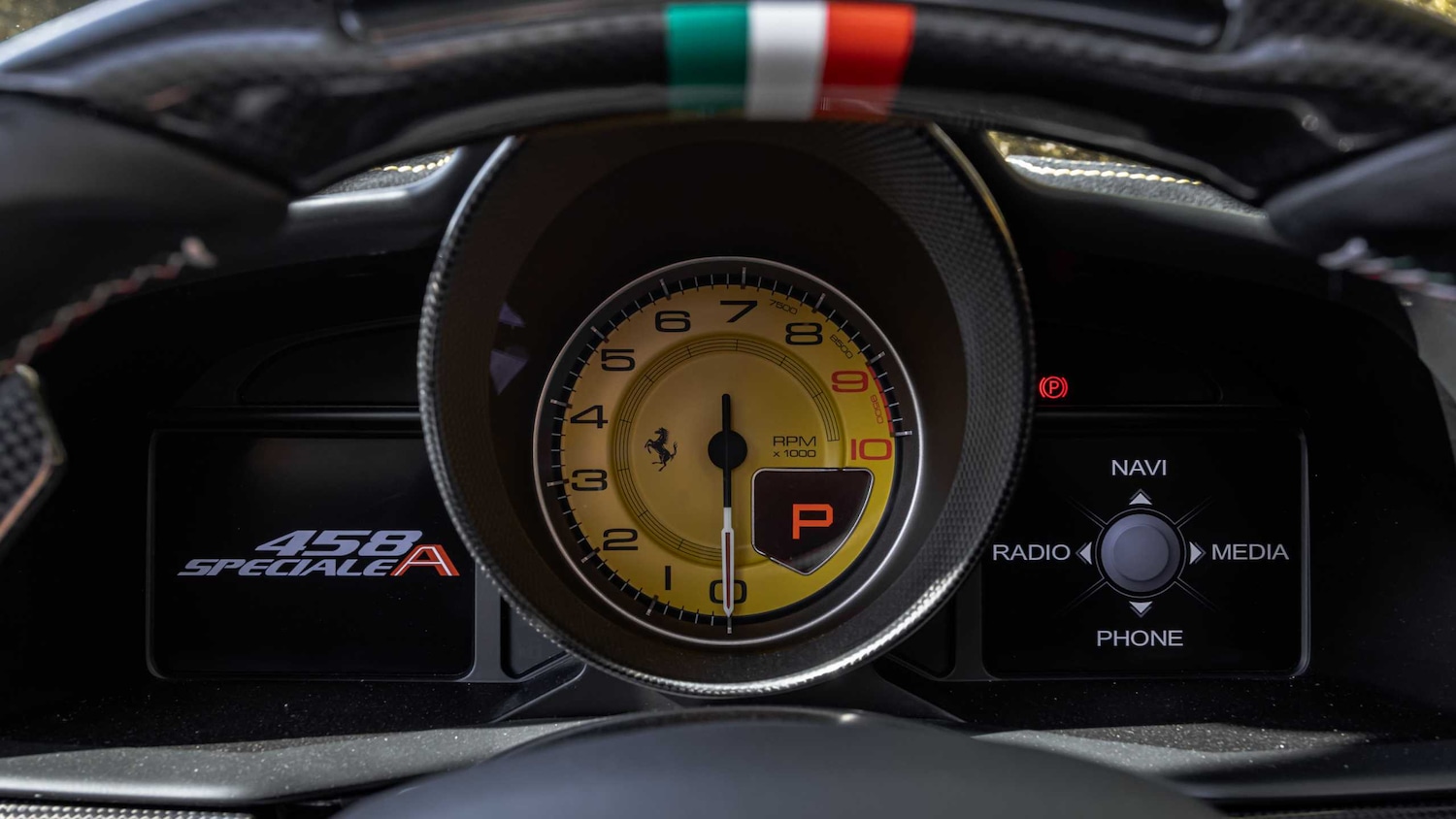 Used Ferrari 812 Competizione 2023 for sale - 75785174: Photo 13