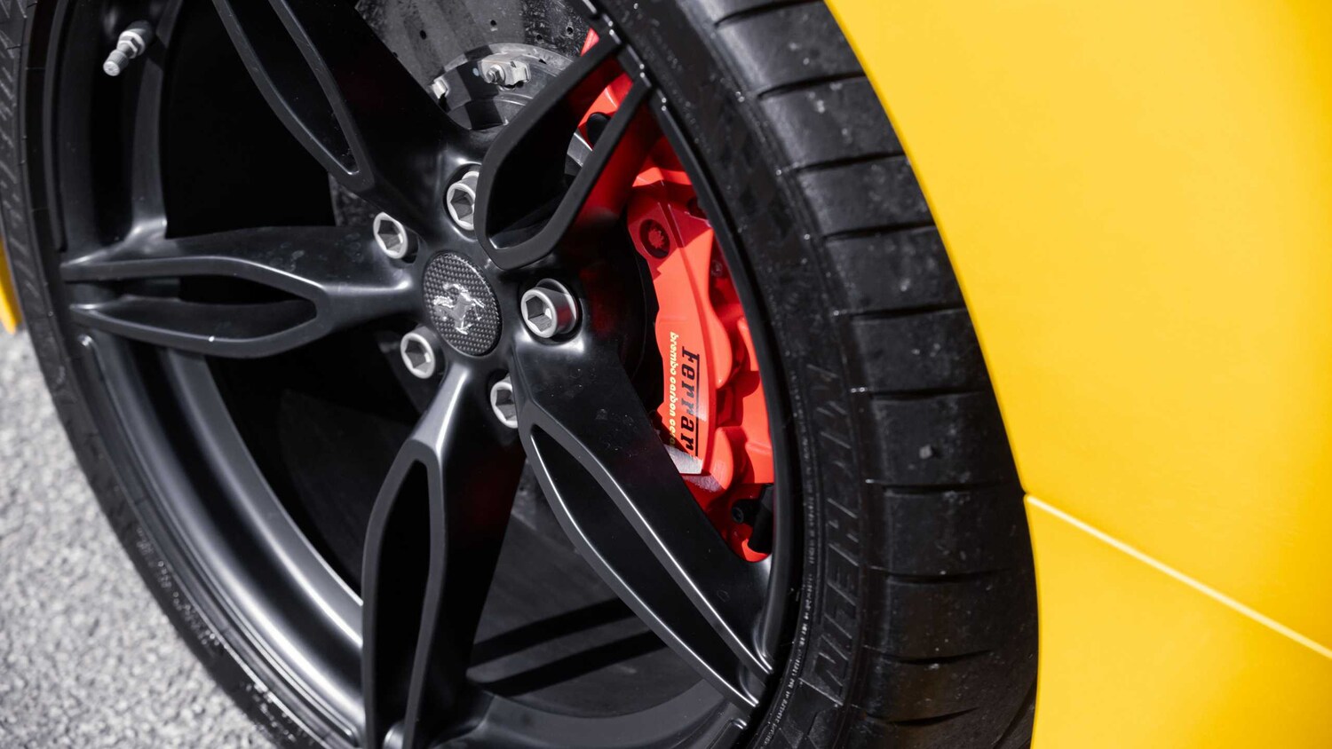 Used Ferrari 812 Competizione 2023 for sale - 75785174: Photo 33