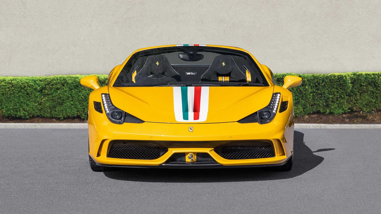 Used Ferrari 812 Competizione 2023 for sale - 75785174: Photo 4