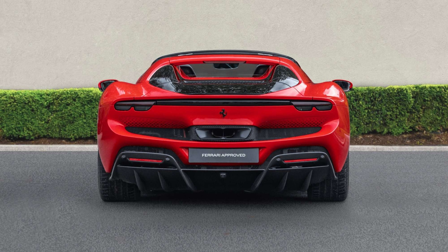 Used Ferrari 296 GTS 2024 for sale - 77219551: Photo 12