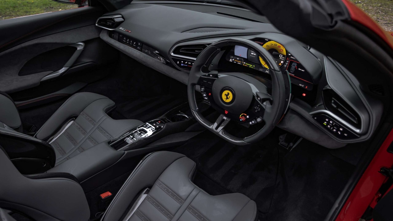 Used Ferrari 296 GTS 2024 for sale - 77219551: Photo 19