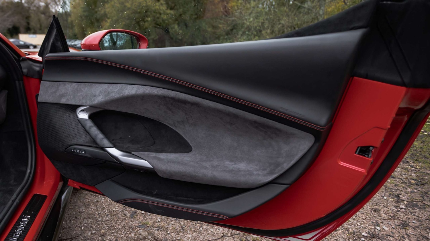 Used Ferrari 296 GTS 2024 for sale - 77219551: Photo 20