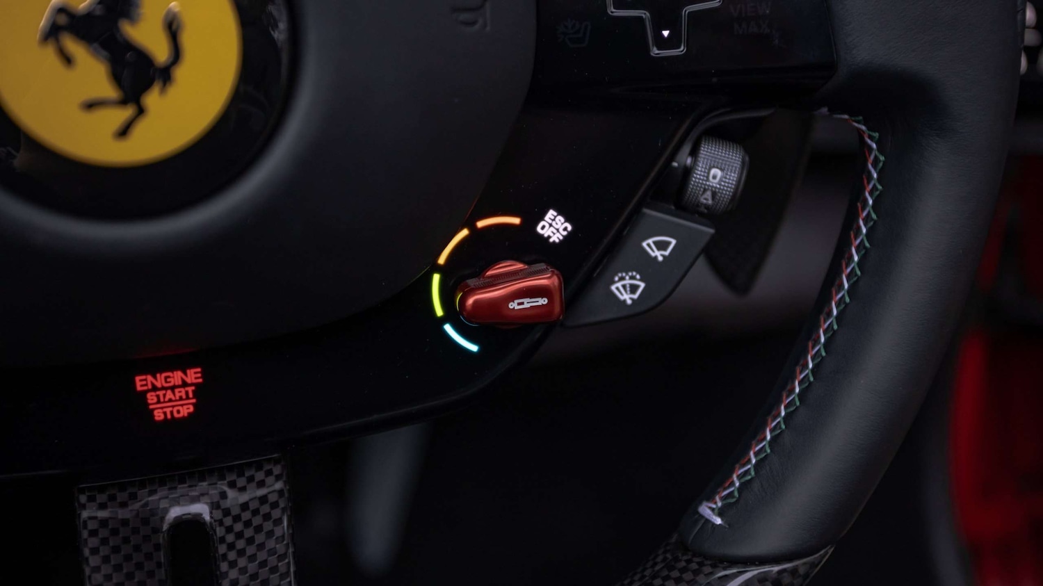 Used Ferrari 296 GTS 2024 for sale - 77219551: Photo 24