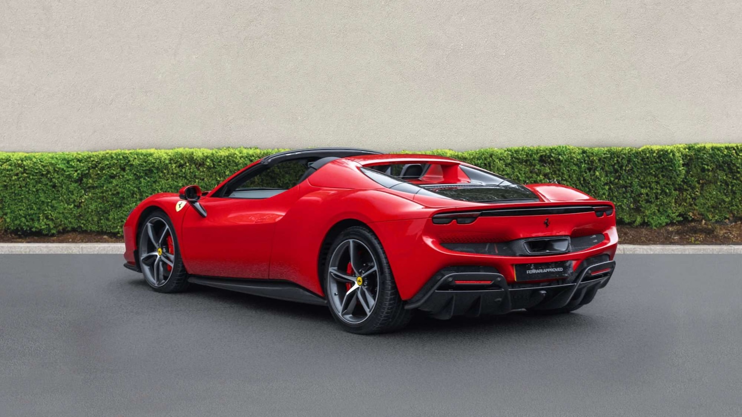 Used Ferrari 296 GTS 2024 for sale - 77219551: Photo 5