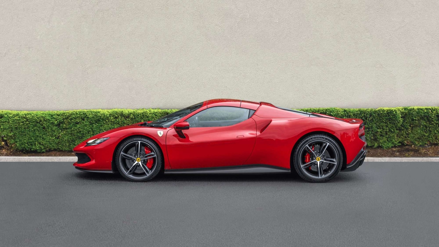 Used Ferrari 296 GTS 2024 for sale - 77219551: Photo 8