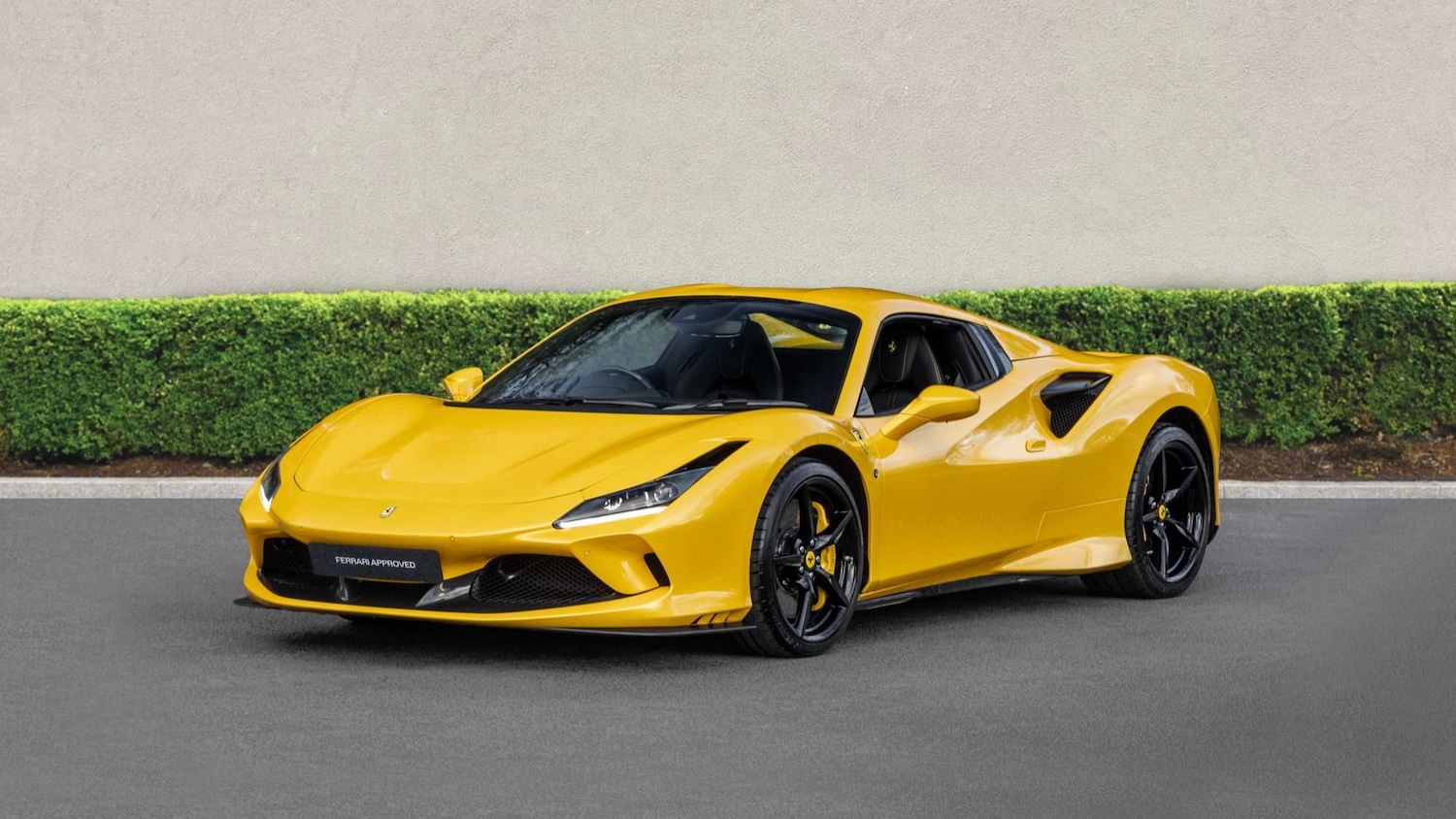 Used Ferrari F8 Spider 2021 for sale - 77257261: Photo 2
