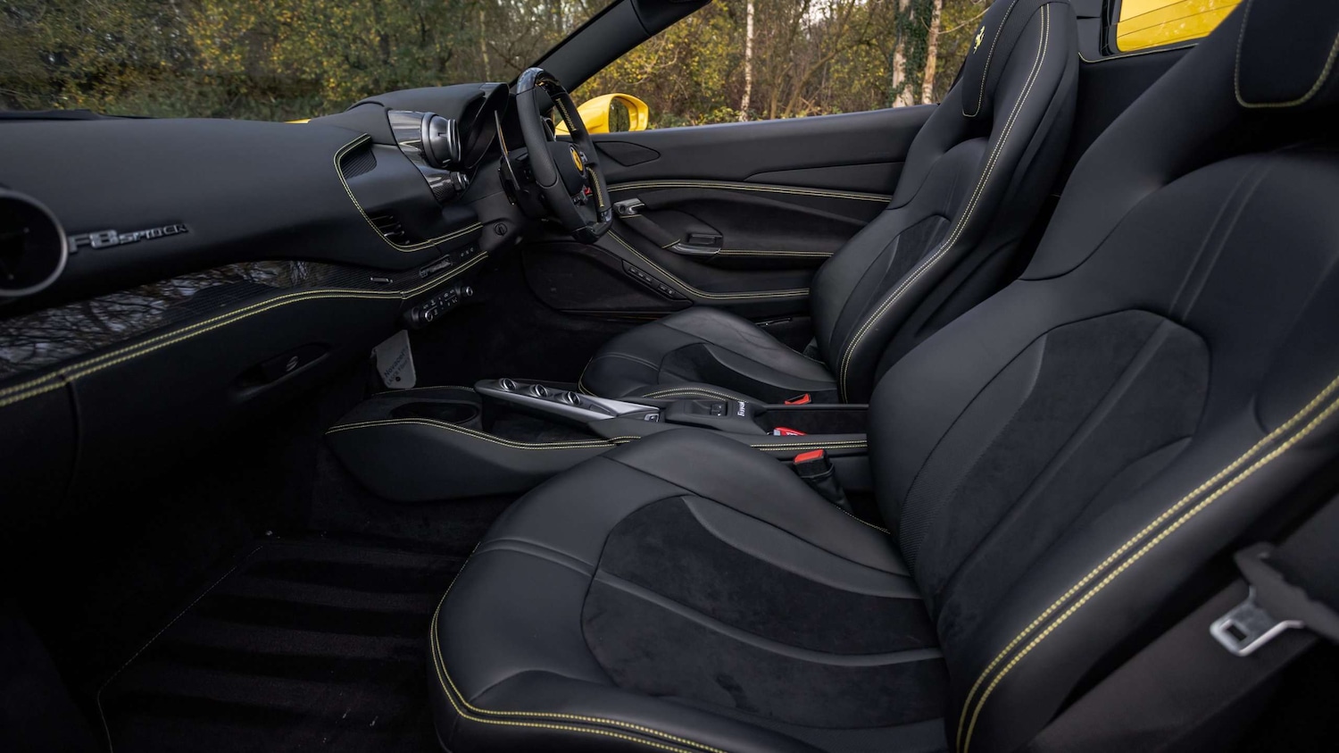 Used Ferrari F8 Spider 2021 for sale - 77257261: Photo 20