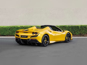 Used Ferrari F8 Spider 2021 for sale - 77257261: Photo