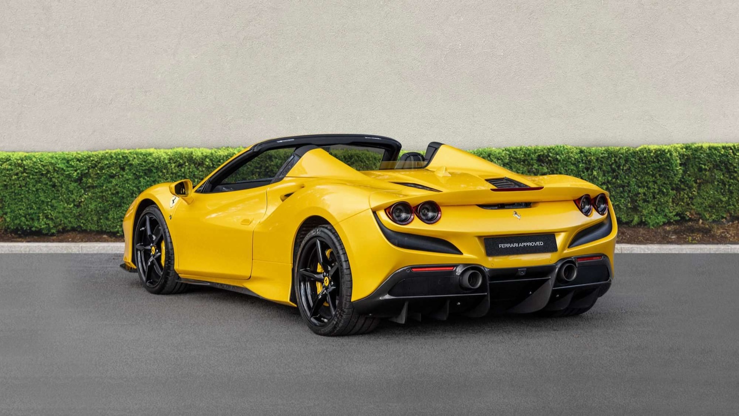 Used Ferrari F8 Spider 2021 for sale - 77257261: Photo 4