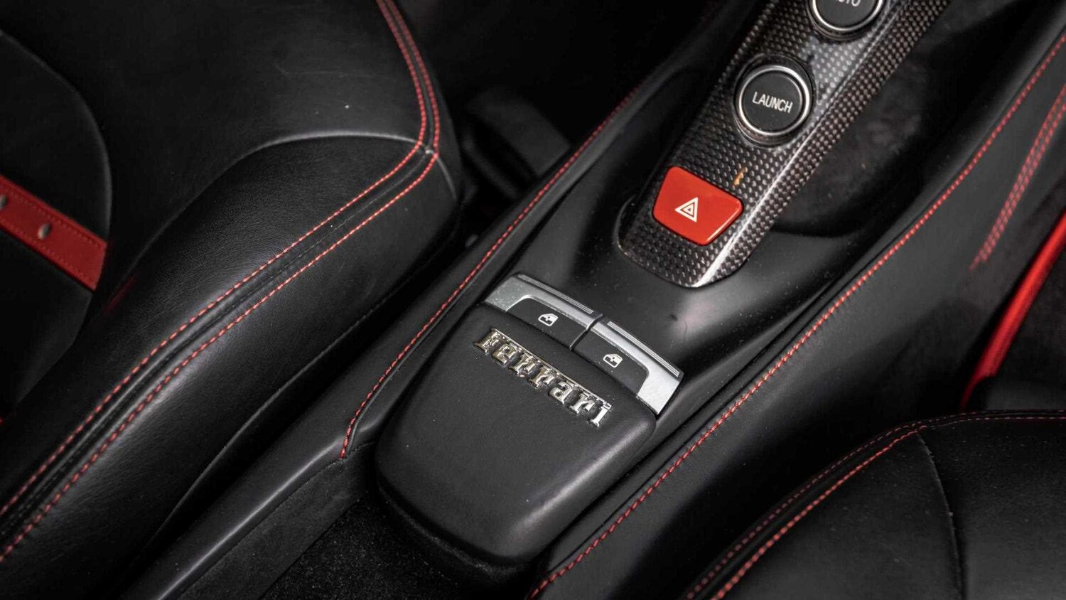 Used Ferrari 488 2016 for sale - 75390521: Photo 17