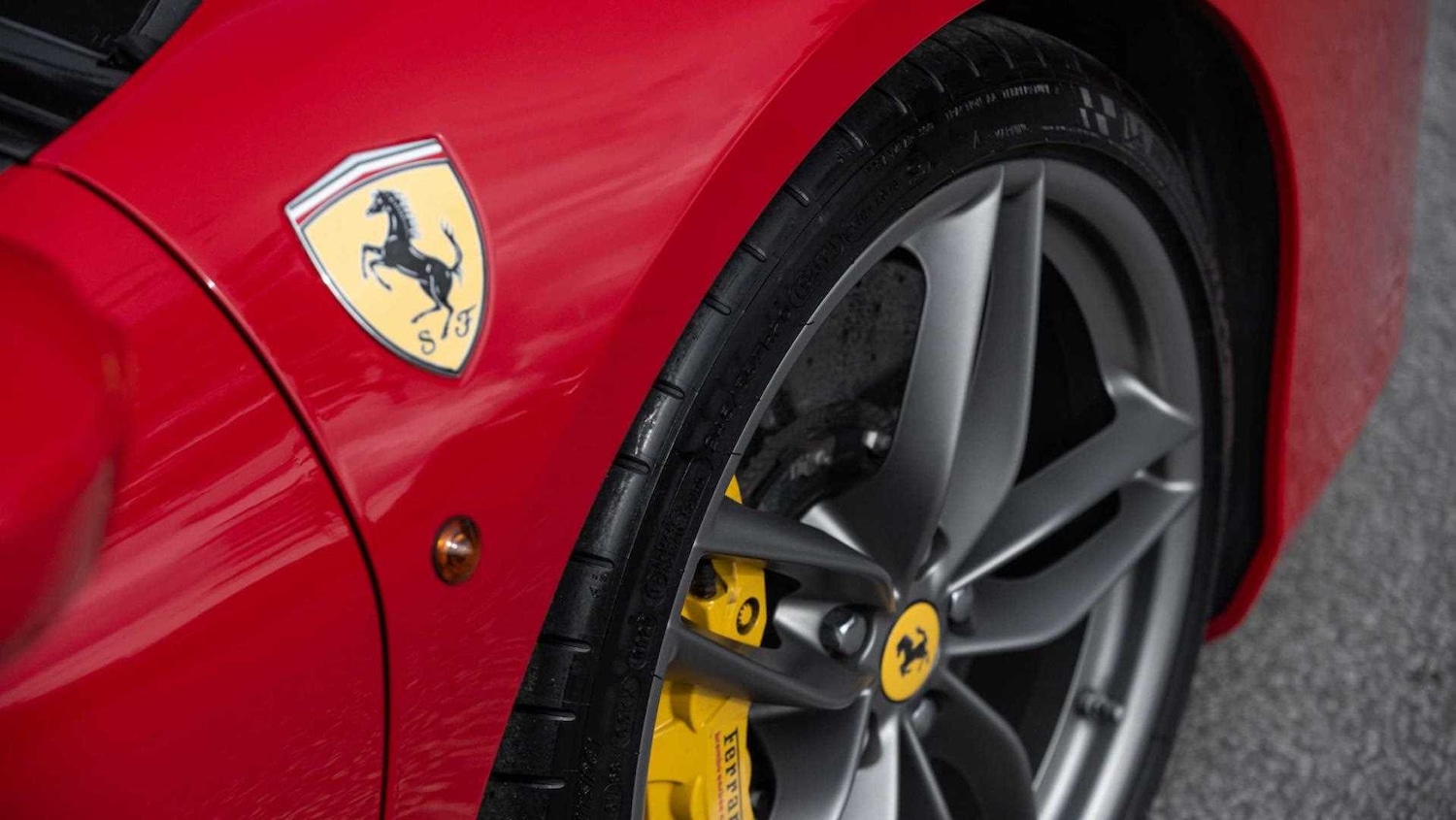 Used Ferrari 488 2016 for sale - 75390521: Photo 21