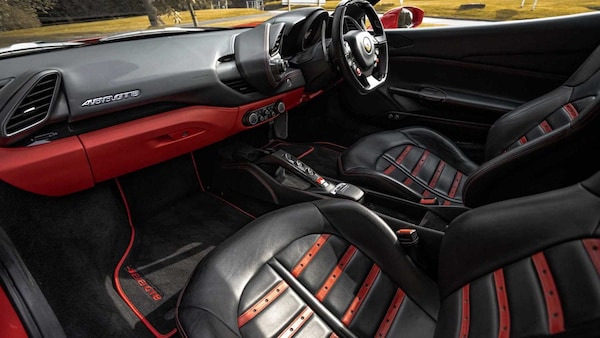 Used Ferrari 488 2016 for sale - 75390521: Photo 35