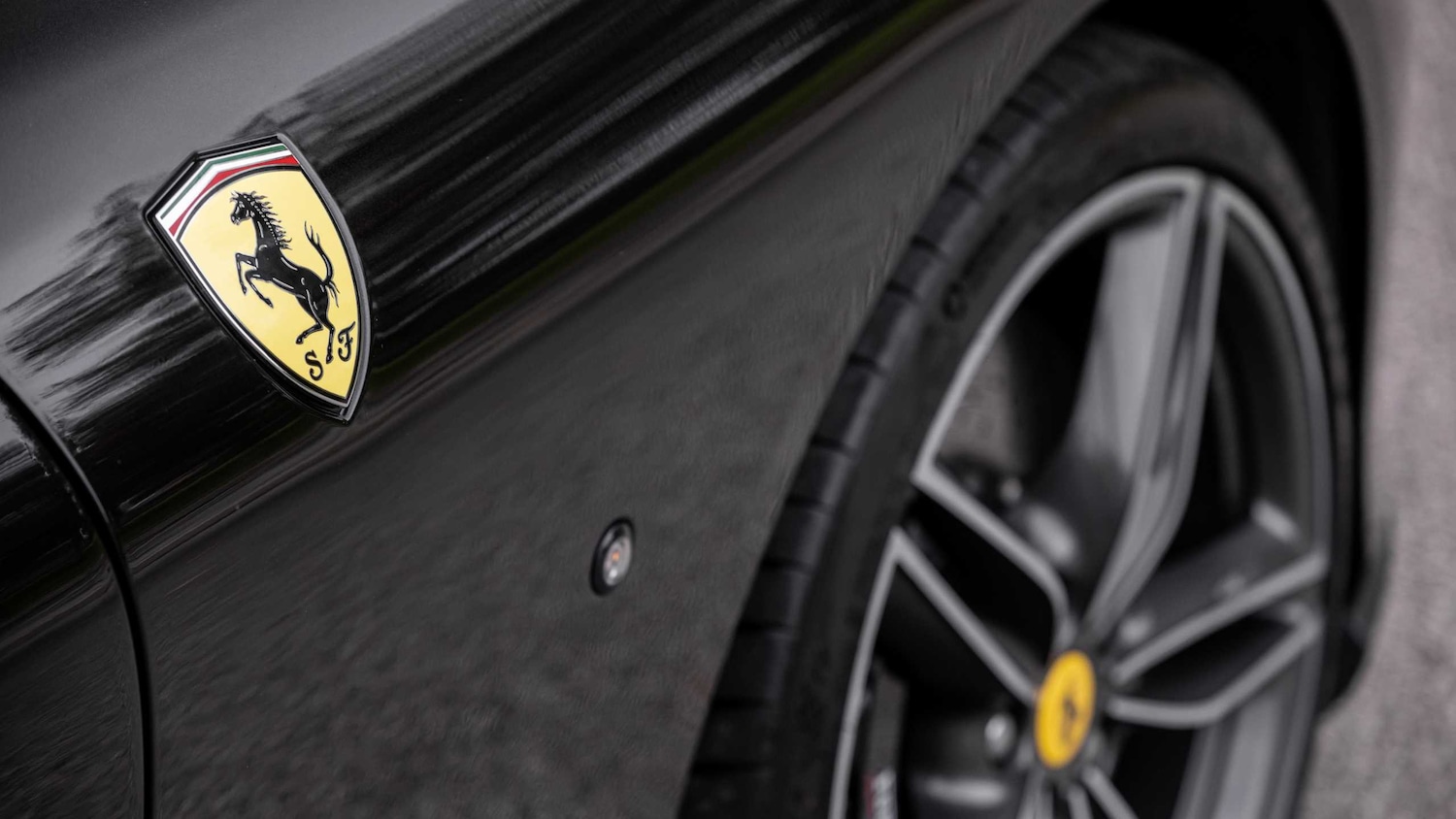 Used Ferrari Roma 2022 for sale - 76540759: Photo 28