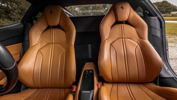 Used Ferrari F8 Tributo 2020 for sale - 75373468: Photo 23