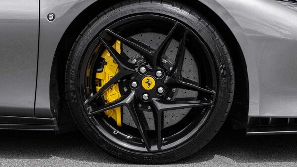 Used Ferrari F8 Tributo 2020 for sale - 75373468: Photo 28