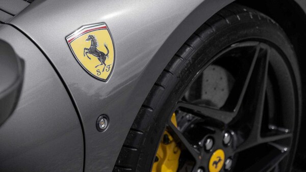 Used Ferrari F8 Tributo 2020 for sale - 75373468: Photo 29