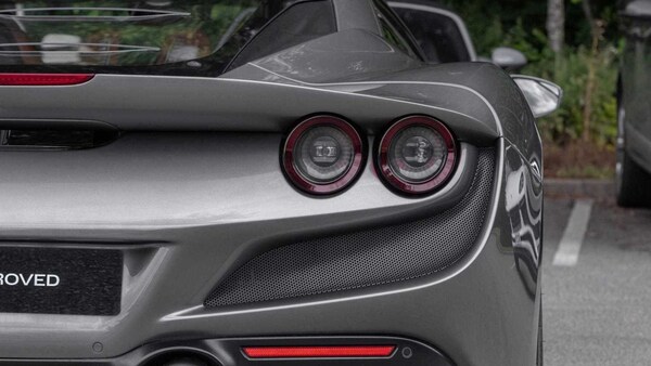 Used Ferrari F8 Tributo 2020 for sale - 75373468: Photo 30