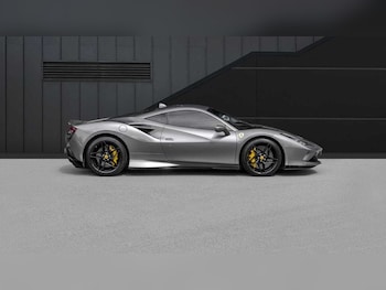 Used Ferrari F8 Tributo 2020 for sale - 75373468: Photo