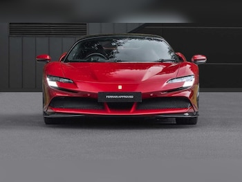 Used Ferrari SF90 Stradale 2022 for sale - 75342029: Photo