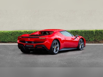 Used Ferrari 296 GTB 2023 for sale - 77661299: Photo