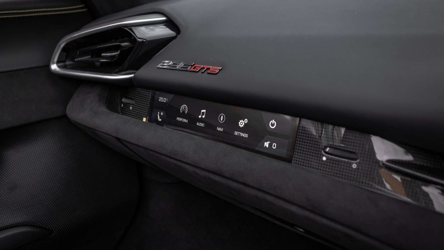 Used Ferrari 296 GTS 2023 for sale - 77147349: Photo 19