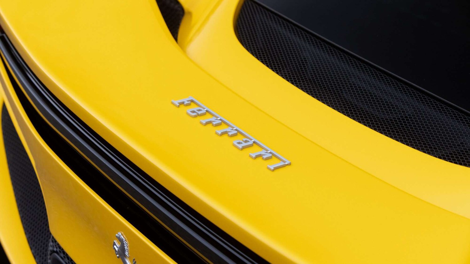 Used Ferrari 296 GTS 2023 for sale - 77147349: Photo 28