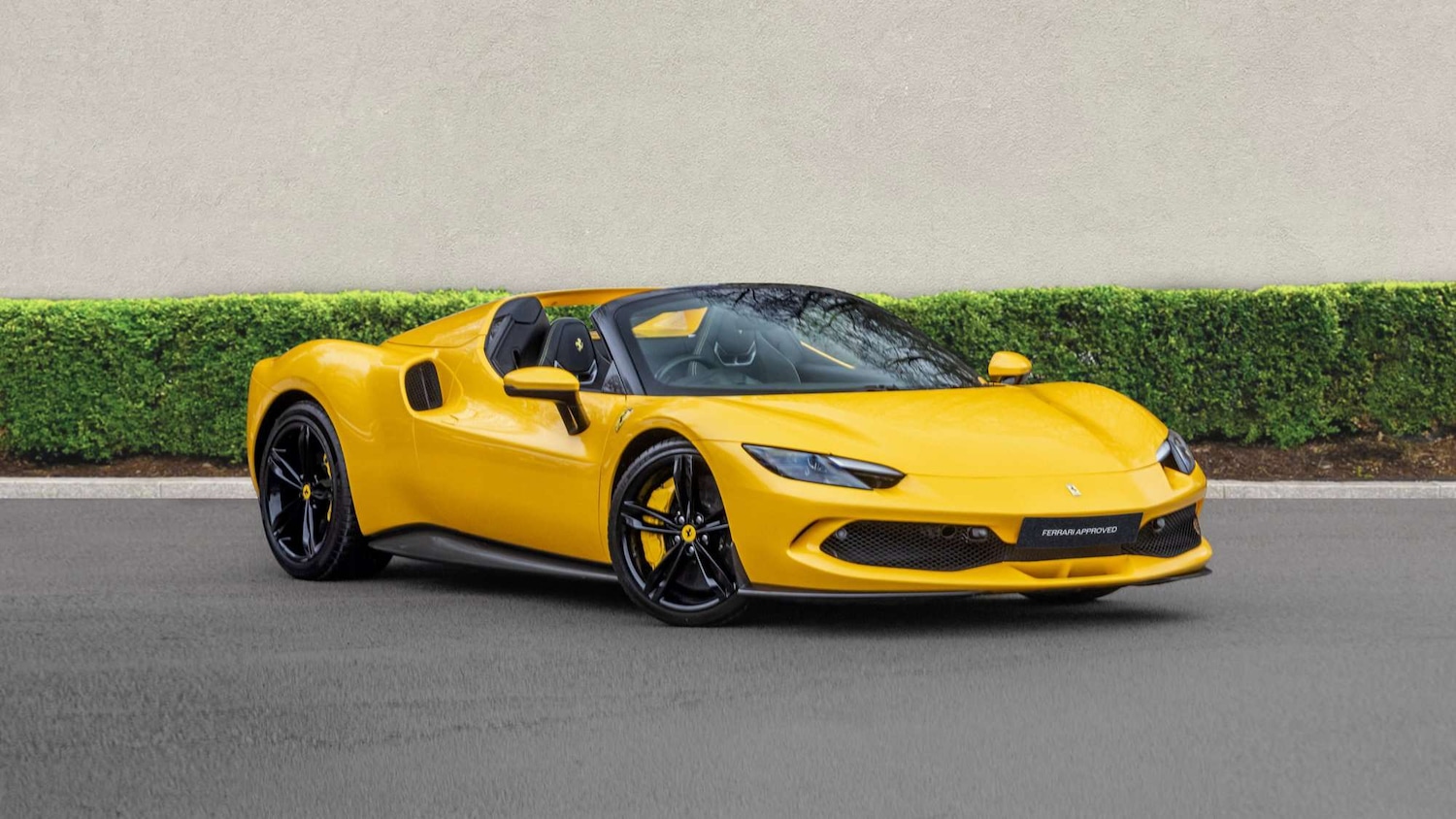 Used Ferrari 296 GTS 2023 for sale - 77147349: Photo 3