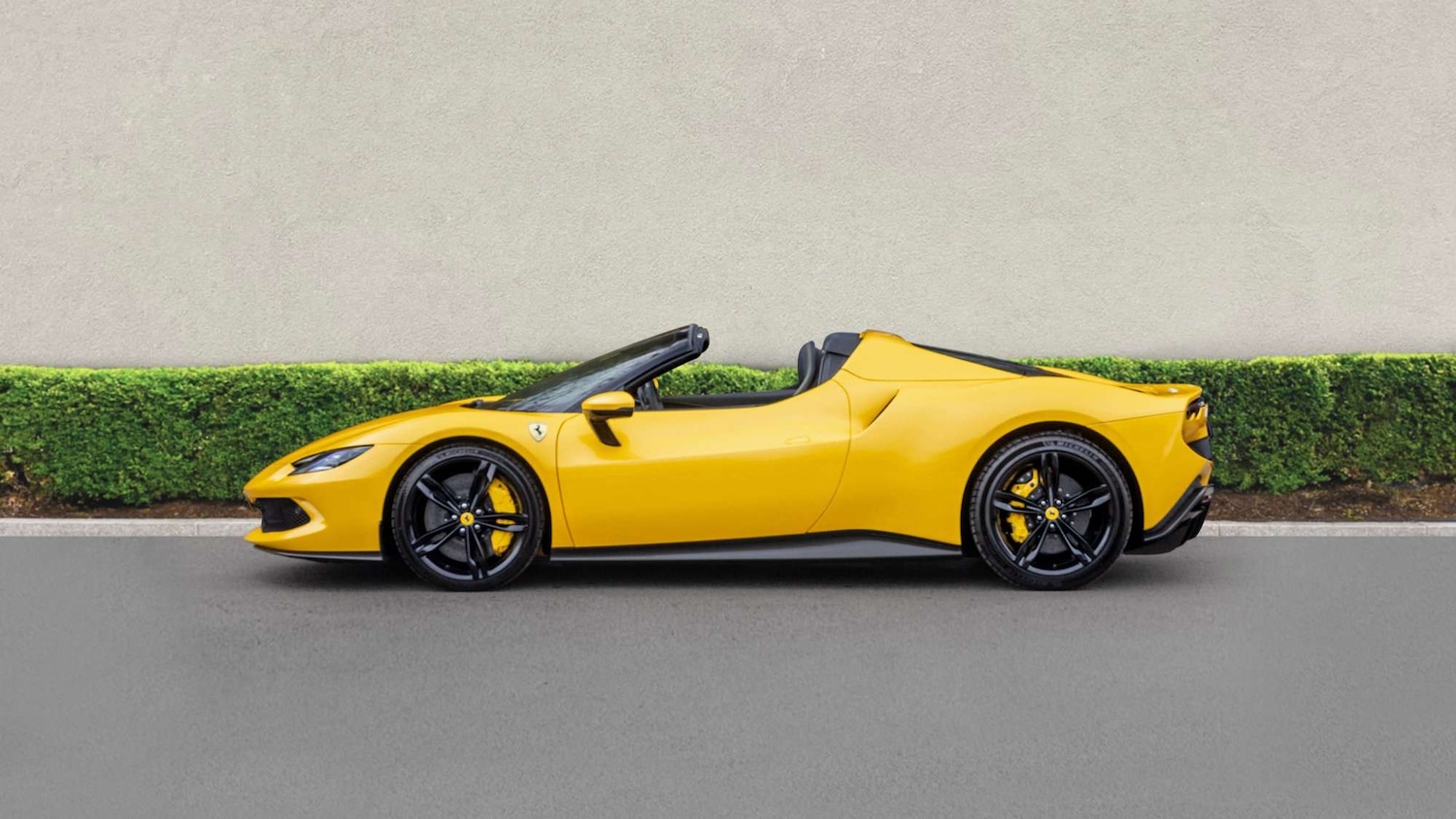 Used Ferrari 296 GTS 2023 for sale - 77147349: Photo 8