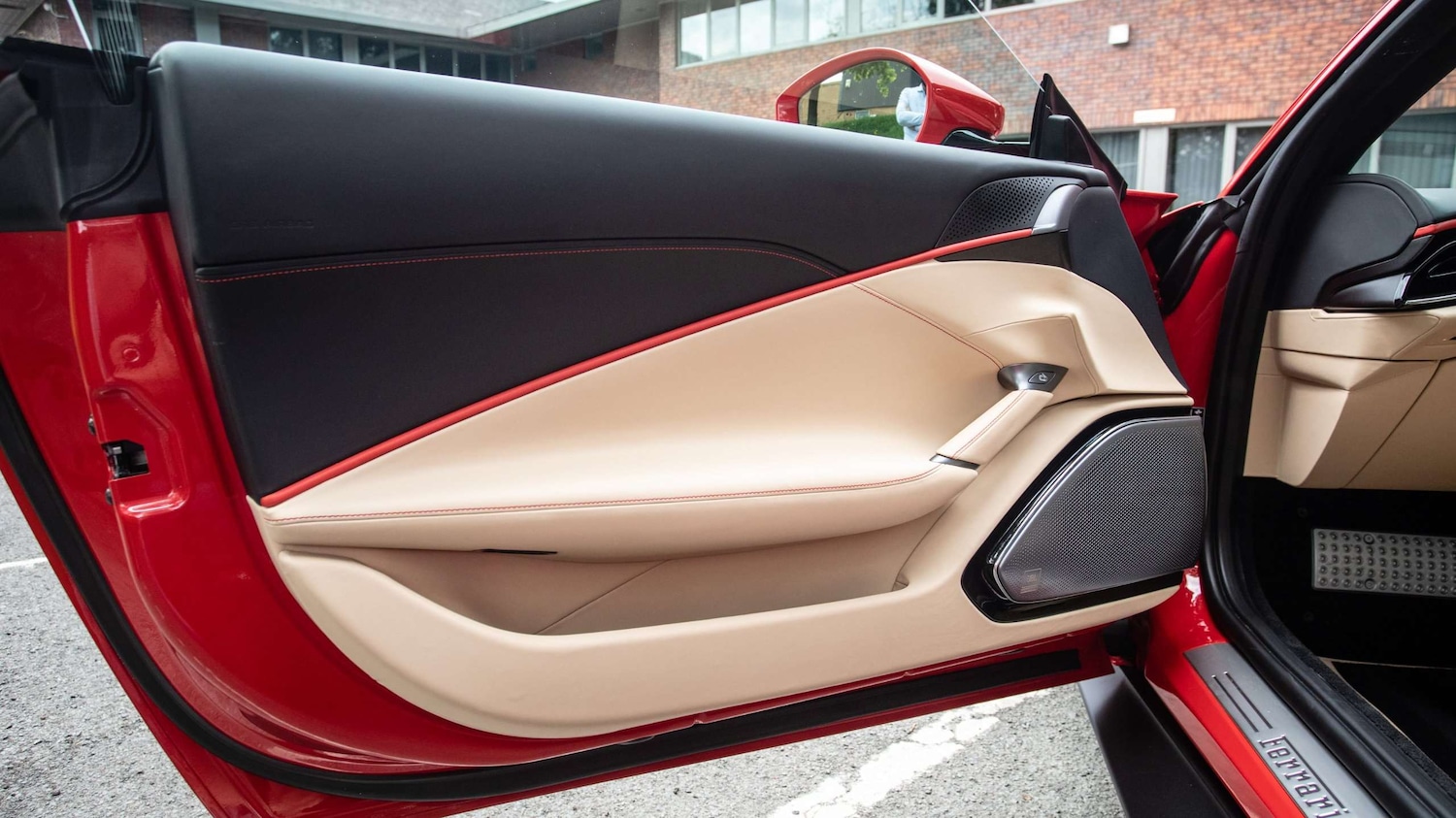 Used Ferrari Roma 2021 for sale - 77147387: Photo 23