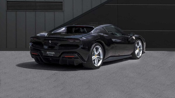Used Ferrari 296 GTB 2023 for sale - 75217665: Photo 4