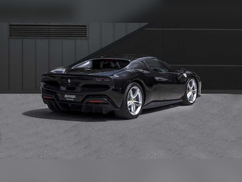 Used Ferrari 296 GTB 2023 for sale - 75217665: Photo