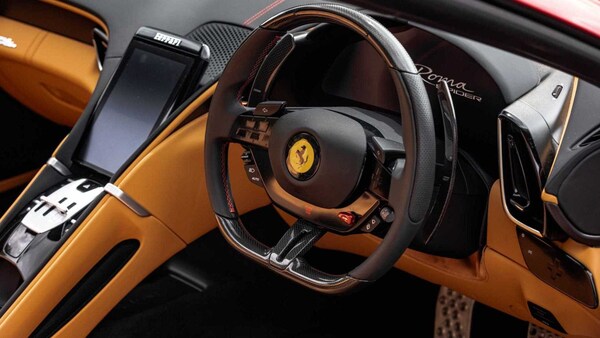 Used Ferrari Roma 2025 for sale - 75353973: Photo 14