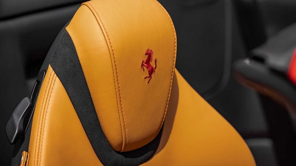 Used Ferrari Roma 2025 for sale - 75353973: Photo 17