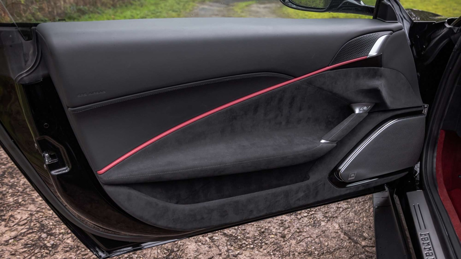 Used Ferrari Roma 2021 for sale - 77219756: Photo 21