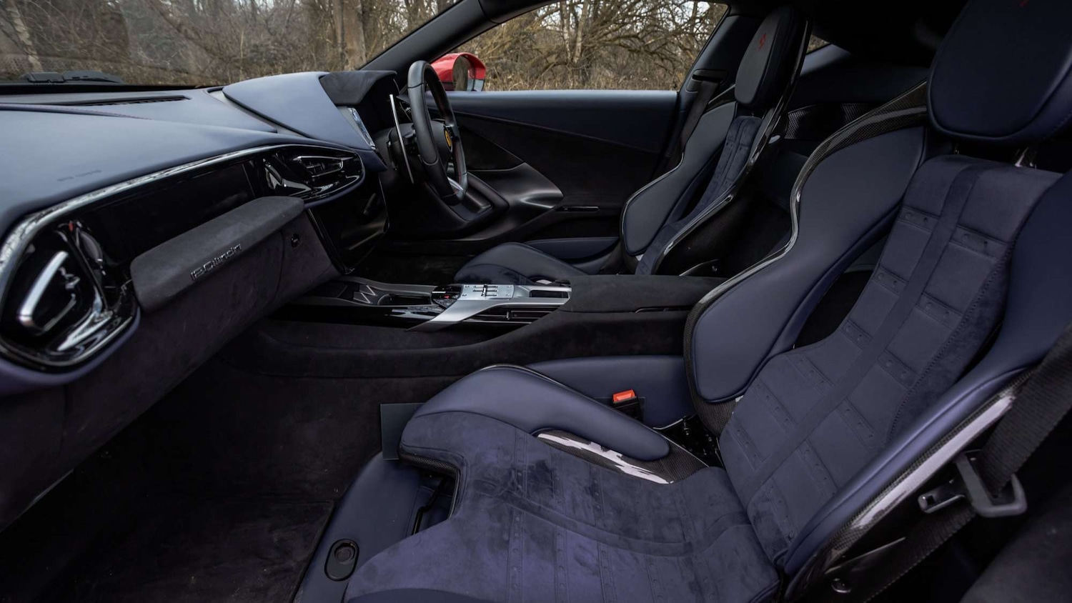 Used Ferrari 12 Cilindri 2025 for sale - 77996052: Photo 15