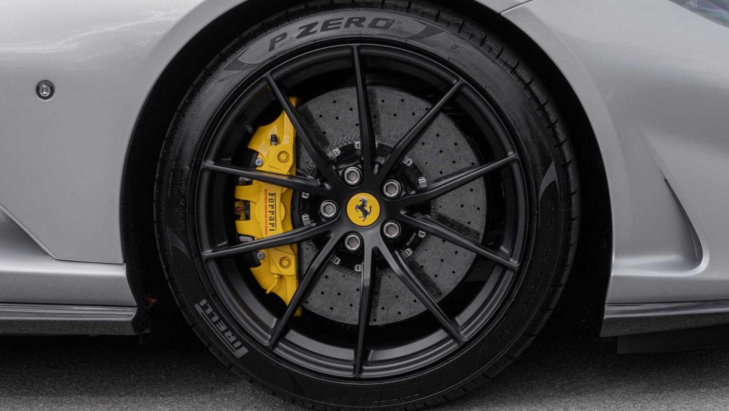 Used Ferrari 812 Superfast 2021 for sale - 76125828: Photo 12