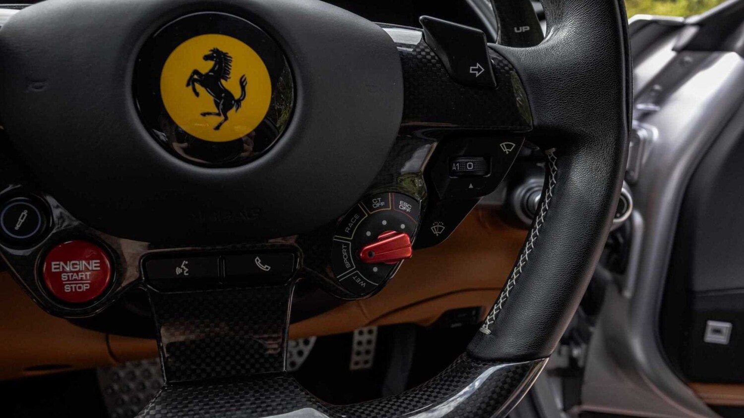 Used Ferrari 812 Superfast 2021 for sale - 76125828: Photo 28