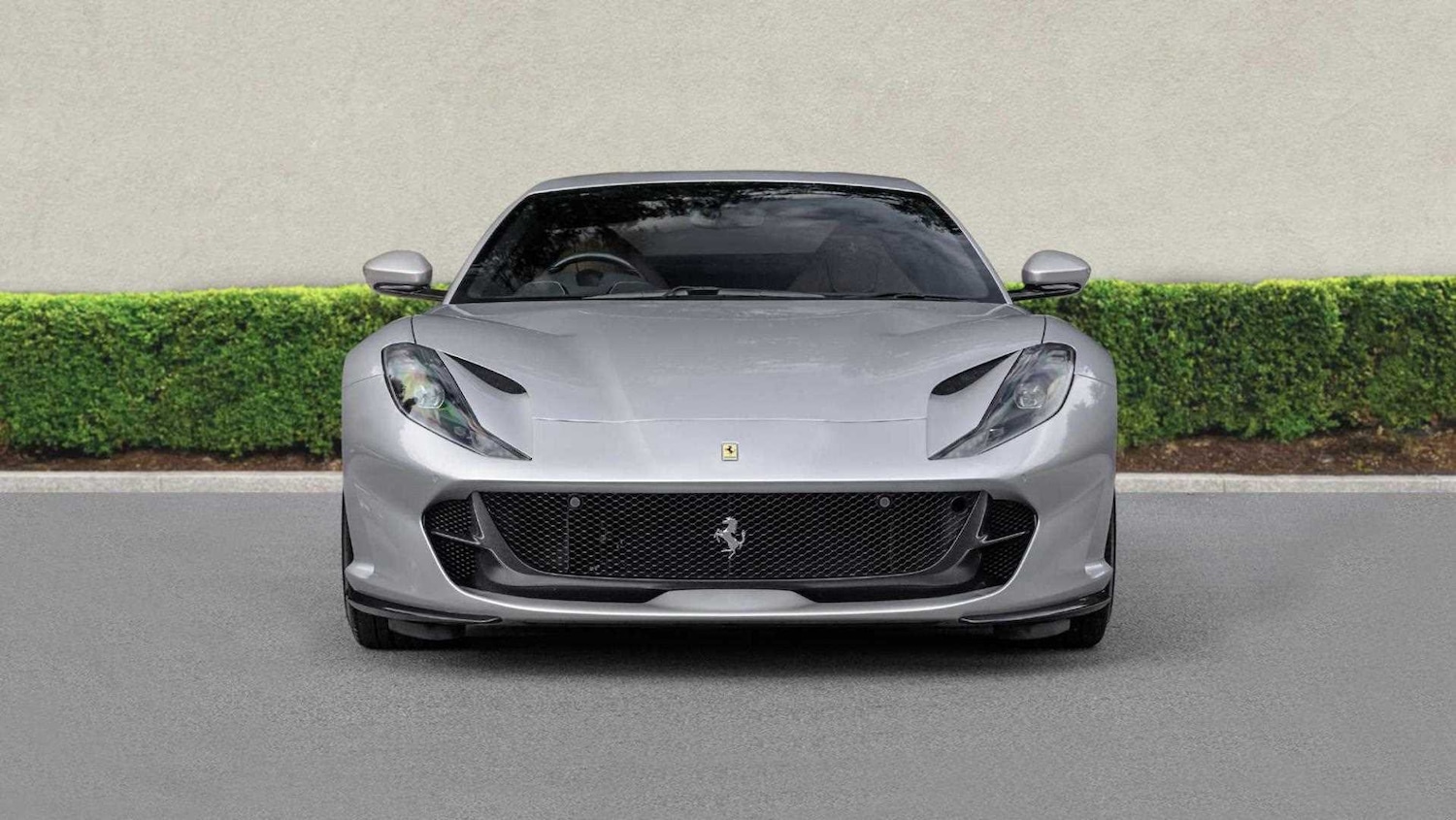 Used Ferrari 812 Superfast 2021 for sale - 76125828: Photo 4