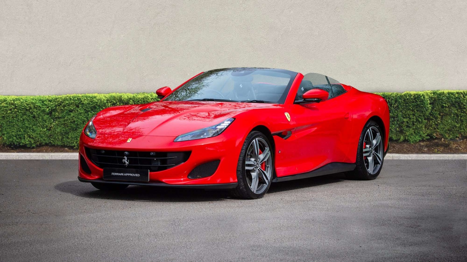 Used Ferrari Portofino 2019 for sale - 77158621: Photo 2